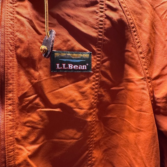 LL Bean Mountain Classic Anorak
Windbreaker Jacket Men Size S - Picture 5 of 6